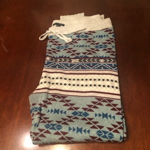AEO KNIT PANTS WITH BONUS SLEEP SHORTS!